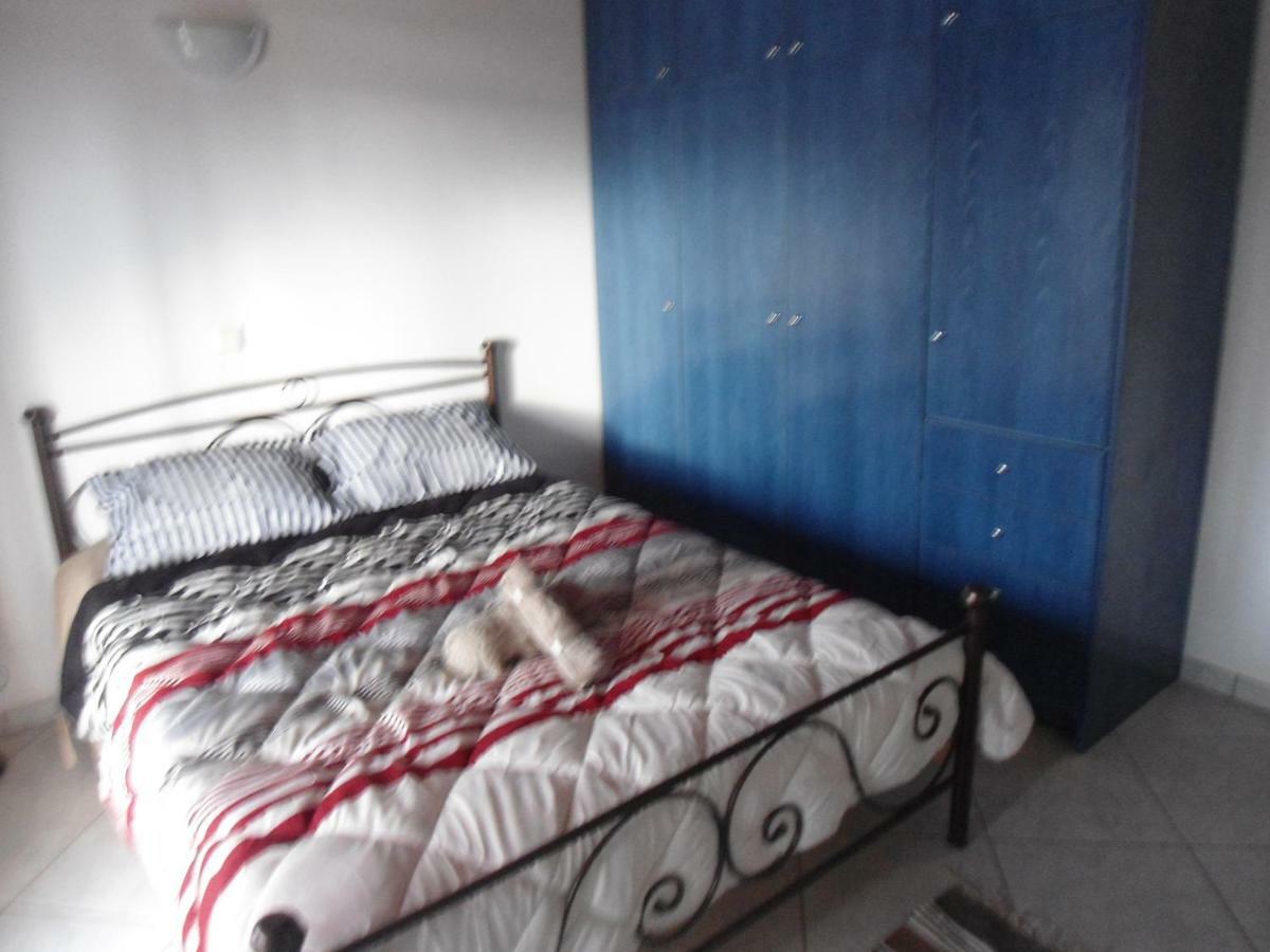 Sunny Apartment 15 Min From Airport And Sea Artemi Extérieur photo